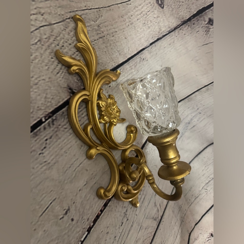 Syroco VTG Wall Sconce with Glass Holder - Picture 3 of 8